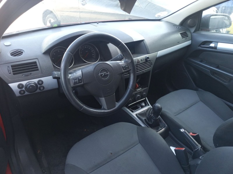 opel astra h gtc (a04) del año 2007 opel astra h gtc (a04) del año 2007