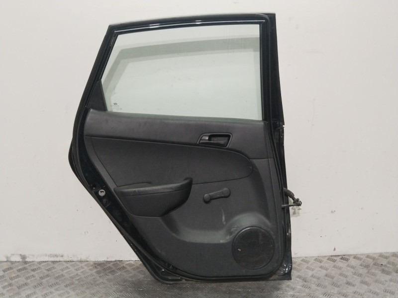 Recambio de puerta trasera izquierda para hyundai i30 (fd) 1.4 referencia OEM IAM 770032R010  
