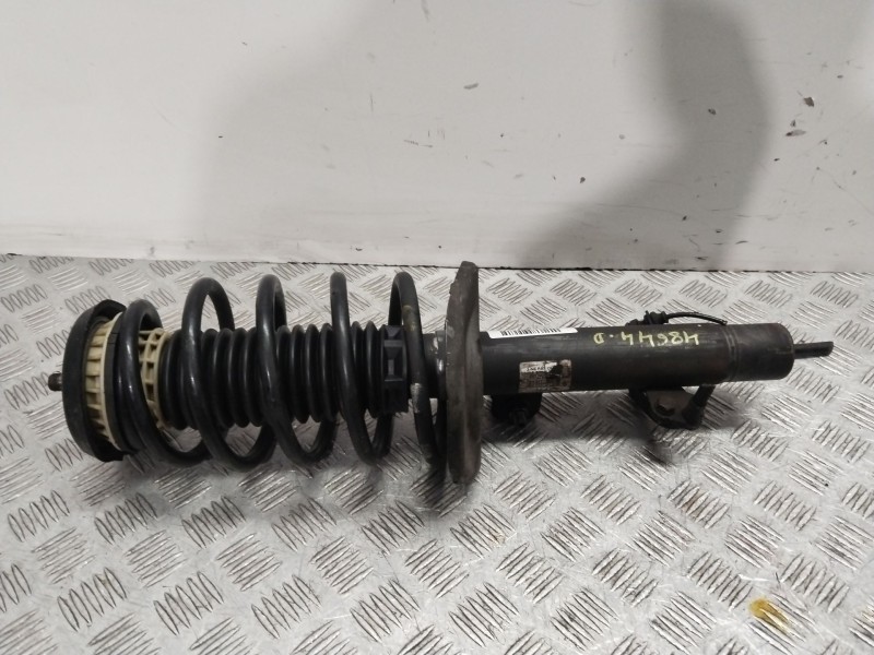 Recambio de amortiguador delantero derecho para peugeot 207 confort referencia OEM IAM 520858  