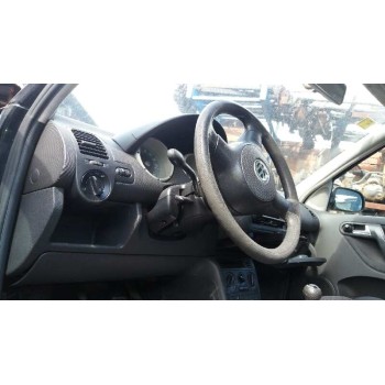 VOLKSWAGEN POLO BERLINA (6N2)