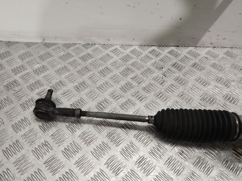 Recambio de cremallera direccion para ssangyong rodius i 2.7 xdi referencia OEM IAM 4650021002  