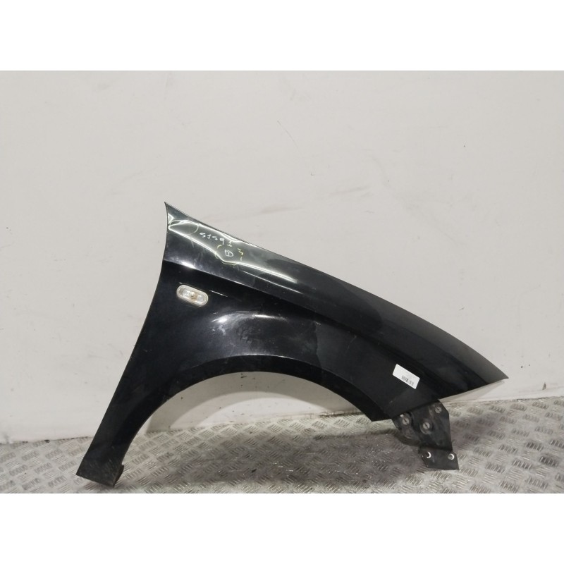 Recambio de aleta delantera derecha para seat toledo iii (5p2) 1.9 tdi referencia OEM IAM 5P0821022A  