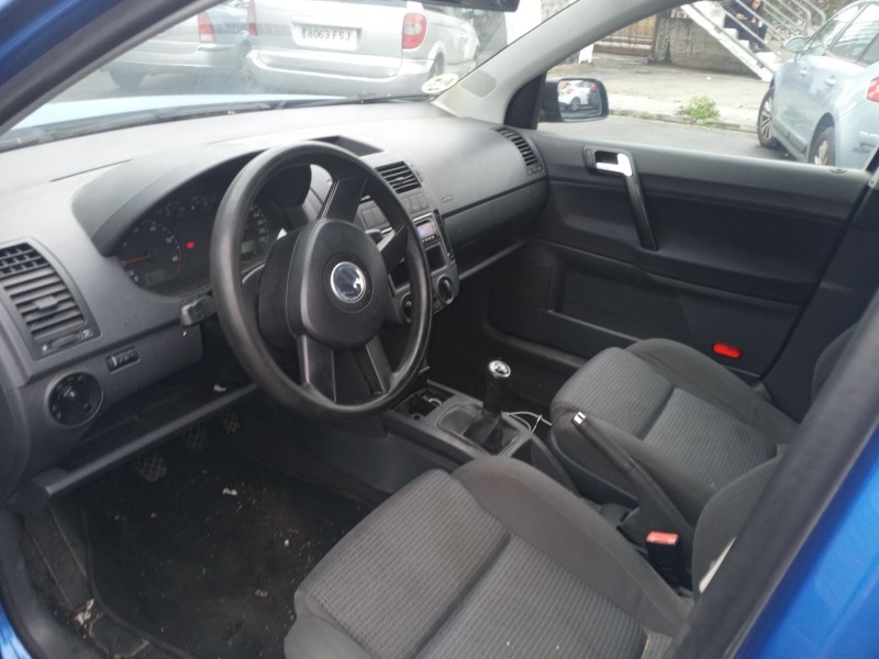 volkswagen polo iv sedán (9a4, 9a2, 9n2, 9a6) del año 2005 volkswagen polo iv sedán (9a4, 9a2, 9n2, 9a6) del año 2005