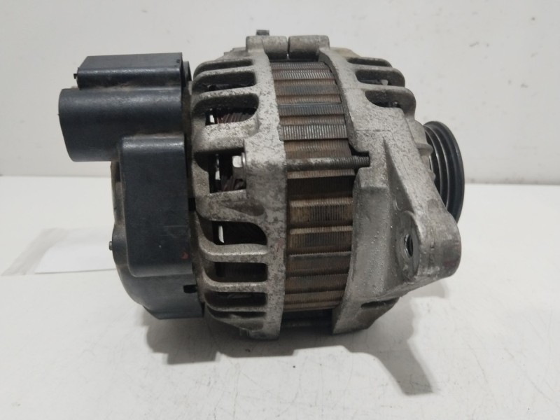 Recambio de alternador para hyundai accent iii sedán (mc) 1.6 gls referencia OEM IAM A0002655023  