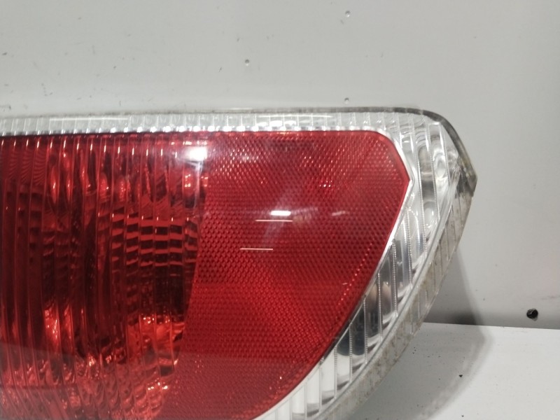 Recambio de piloto trasero izquierdo para skoda roomster (5j7) 1.2 referencia OEM IAM 5J7945111   Recambio de piloto trasero izquierdo para skoda roomster (5j7) 1.2 referencia OEM IAM 5J7945111