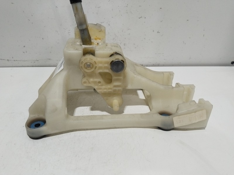 Recambio de palanca cambio para hyundai i30 (fd) 1.4 referencia OEM IAM 437002R010  