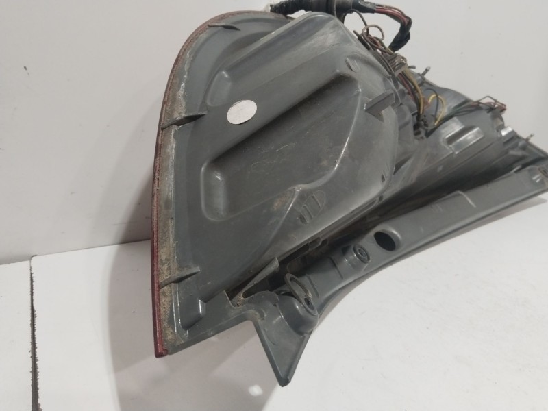 Recambio de piloto trasero derecho para hyundai i30 (fd) 1.4 referencia OEM IAM 924022R0  