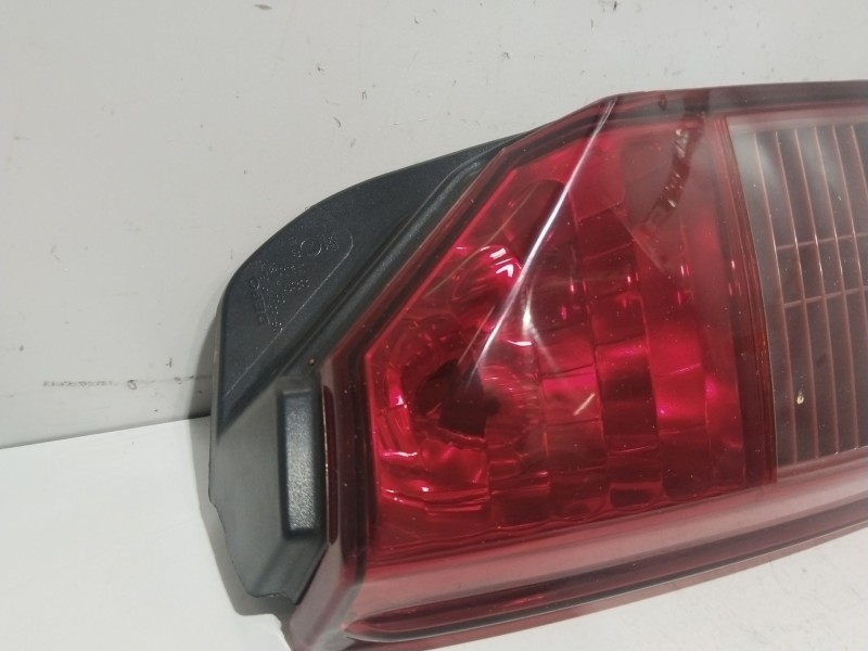 Recambio de piloto trasero izquierdo para fiat idea (350_) 1.4 16v referencia OEM IAM 086611918L   Recambio de piloto trasero izquierdo para fiat idea (350_) 1.4 16v referencia OEM IAM 086611918L