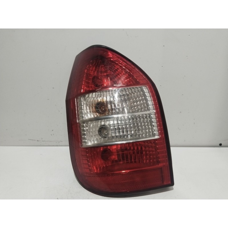 Recambio de piloto trasero izquierdo para opel zafira a monospace (t98) 2.0 dti 16v (f75) referencia OEM IAM 62280  