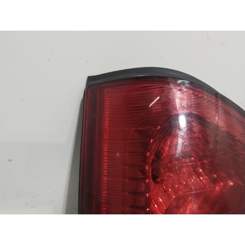 Recambio de piloto trasero izquierdo para opel zafira a monospace (t98) 2.0 dti 16v (f75) referencia OEM IAM 62280  