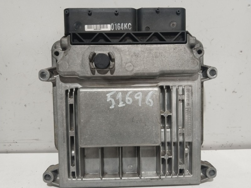 Recambio de centralita motor uce para hyundai i30 (fd) 1.4 referencia OEM IAM 391122B102  