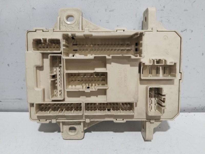 Recambio de caja reles / fusibles para hyundai i30 (fd) 1.4 referencia OEM IAM 919501H510  