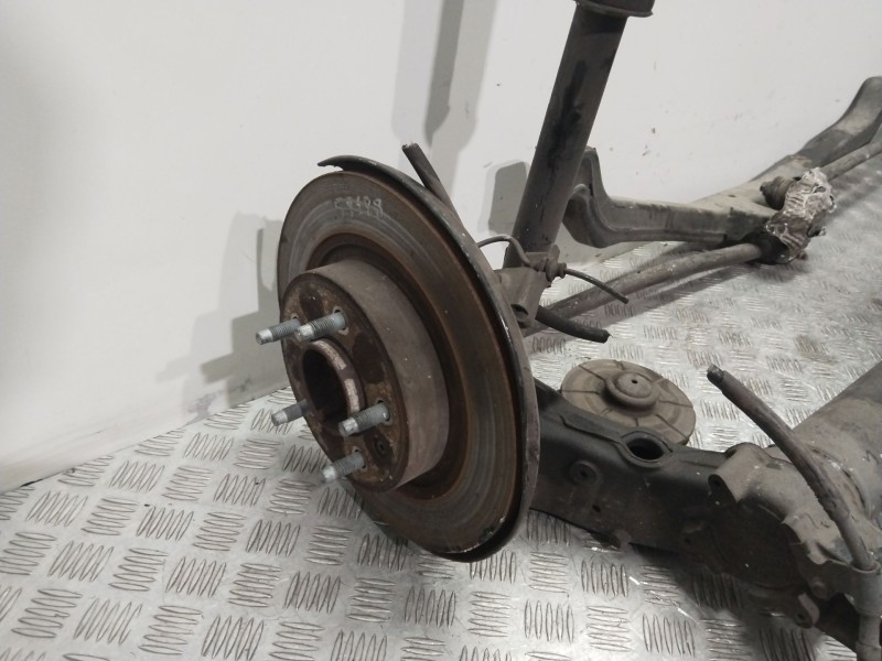 Recambio de puente trasero para opel astra h sedán (a04) 1.7 cdti (l69) referencia OEM IAM 402031  