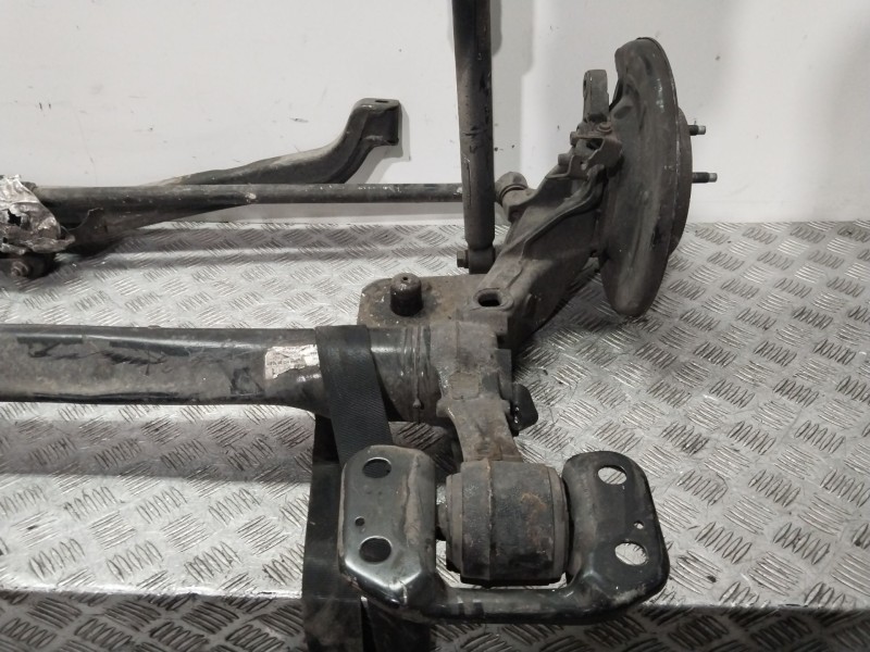 Recambio de puente trasero para opel astra h sedán (a04) 1.7 cdti (l69) referencia OEM IAM 402031  