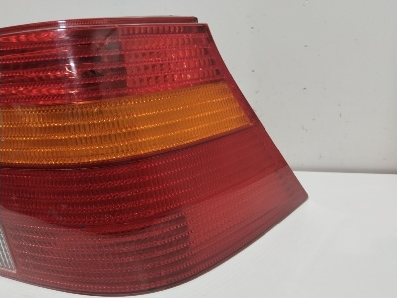 Recambio de piloto trasero derecho para volkswagen golf iv (1j1) 1.6 16v referencia OEM IAM   