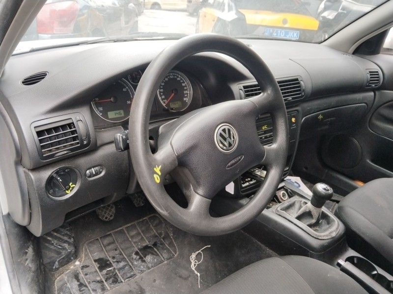 volkswagen passat b5.5 variant (3b6) del año 2001 volkswagen passat b5.5 variant (3b6) del año 2001