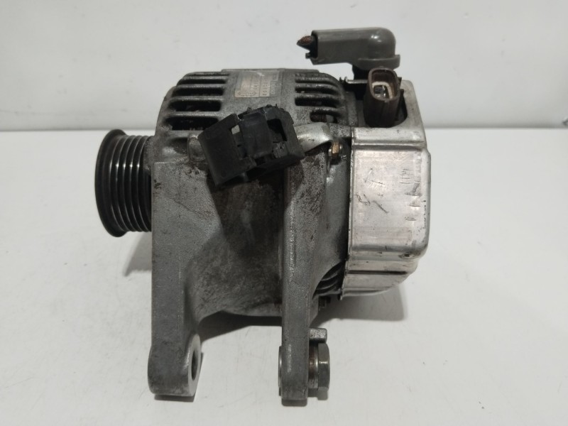 Recambio de alternador para toyota rav 4 ii (_a2_) 1.8 (zca25_, zca26_) referencia OEM IAM 2706022130  