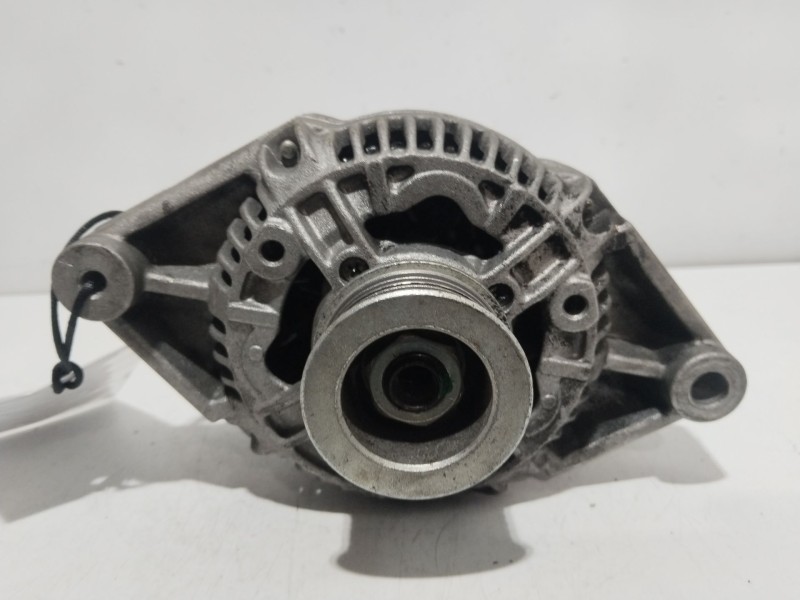 Recambio de alternador para opel corsa b top (e) referencia OEM IAM 0123120001  