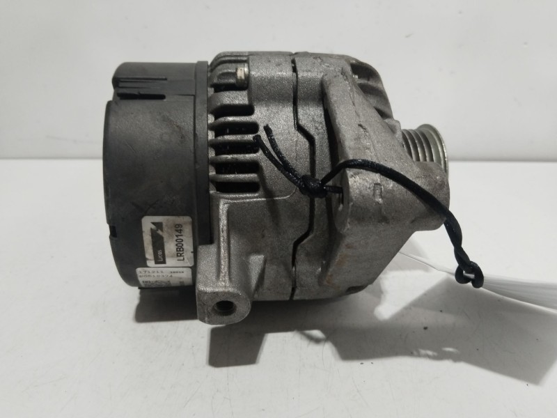 Recambio de alternador para opel corsa b top (e) referencia OEM IAM 0123120001  