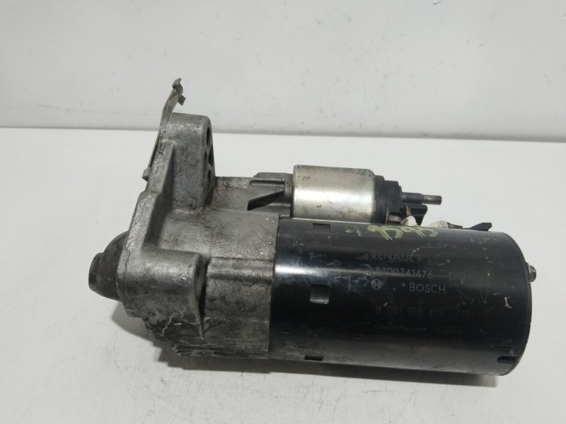 Recambio de motor arranque para renault megane iii berlina 5 p dynamique referencia OEM IAM 8200741476  
