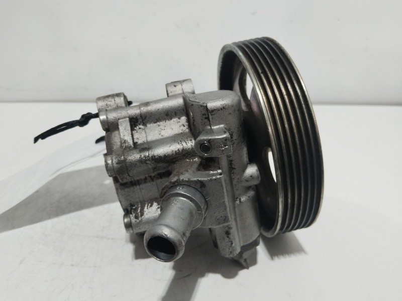 Recambio de bomba direccion para citroën berlingo xtr 1,6 hdi 92 referencia OEM IAM 9685555580  