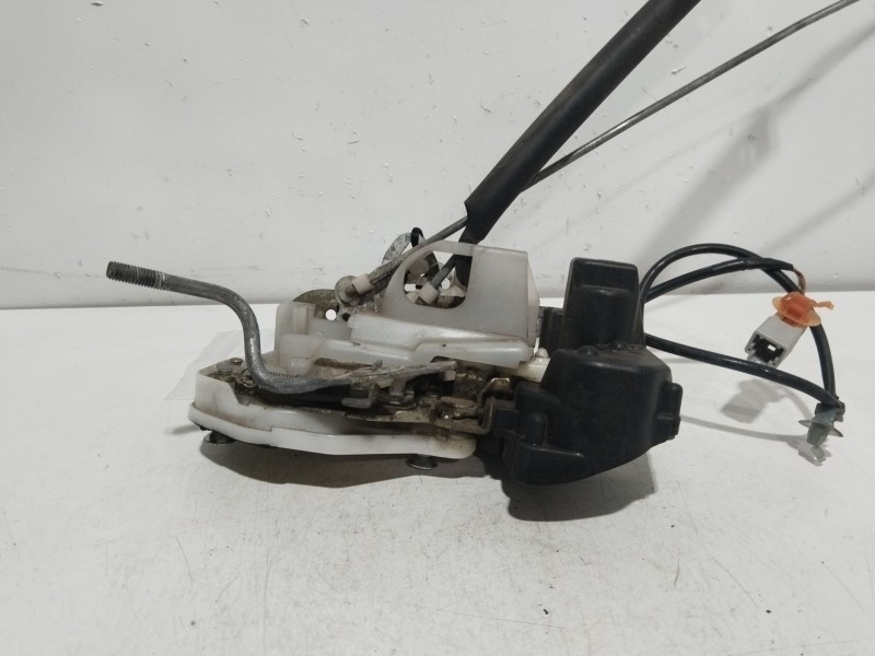 Recambio de cerradura puerta trasera derecha para honda cr-v (rd1/3) básico (rd1) referencia OEM IAM 72610S10J11  