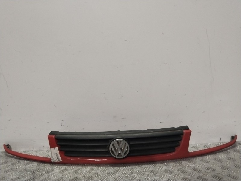 Recambio de rejilla delantera para volkswagen polo berlina (6n1) básico referencia OEM IAM   