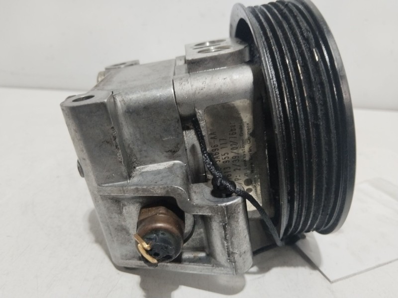 Recambio de bomba direccion para ford focus i (daw, dbw) 1.6 16v referencia OEM IAM 7613955117   Recambio de bomba direccion para ford focus i (daw, dbw) 1.6 16v referencia OEM IAM 7613955117