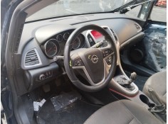 opel astra j (p10) del año 2010 2