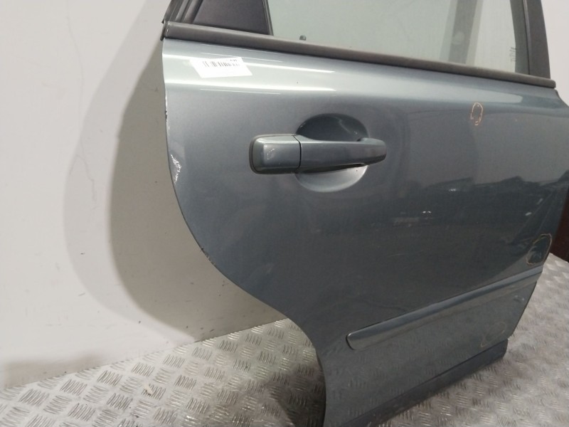 Recambio de puerta trasera derecha para volvo s40 ii (544) 2.0 d referencia OEM IAM 30762493  
