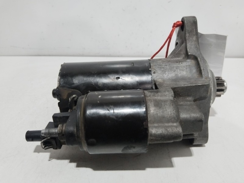 Recambio de motor arranque para volkswagen golf iv (1j1) 1.6 16v referencia OEM IAM 0001121006  
