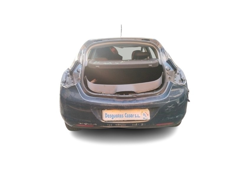 opel astra j (p10) del año 2010