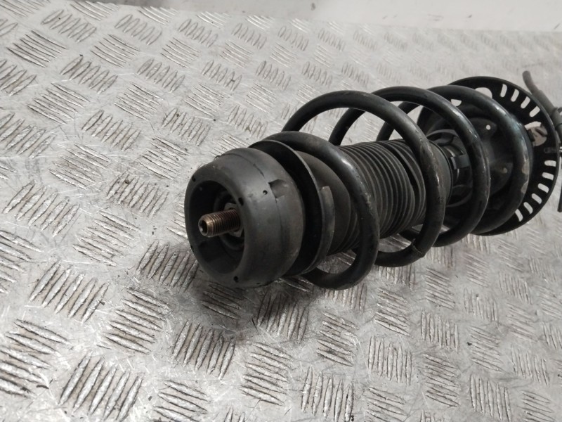 Recambio de amortiguador delantero derecho para seat toledo (kg3) style referencia OEM IAM 6R0413031AB  