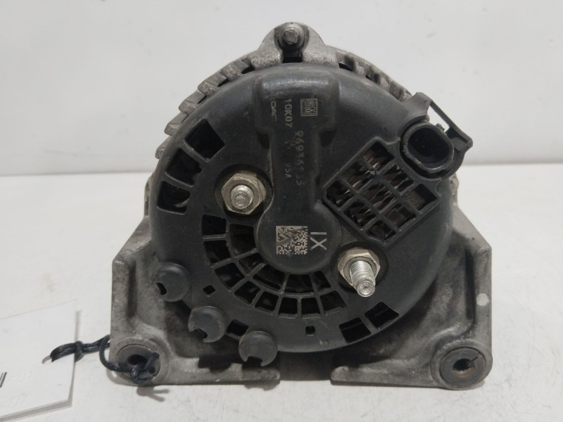 Recambio de alternador para chevrolet aveo ls referencia OEM IAM 96936135  