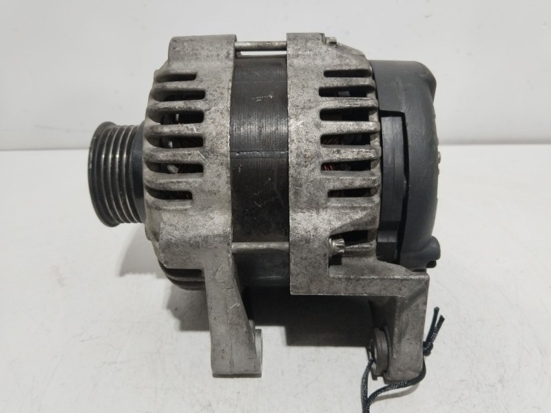 Recambio de alternador para chevrolet aveo ls referencia OEM IAM 96936135  
