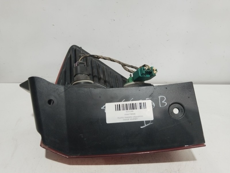 Recambio de piloto trasero izquierdo para dodge journey 2.0 crd referencia OEM IAM 05067785AB   Recambio de piloto trasero izquierdo para dodge journey 2.0 crd referencia OEM IAM 05067785AB