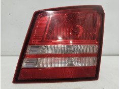 Recambio de piloto porton trasero derecho para dodge journey 2.0 crd referencia OEM IAM 04806368AB