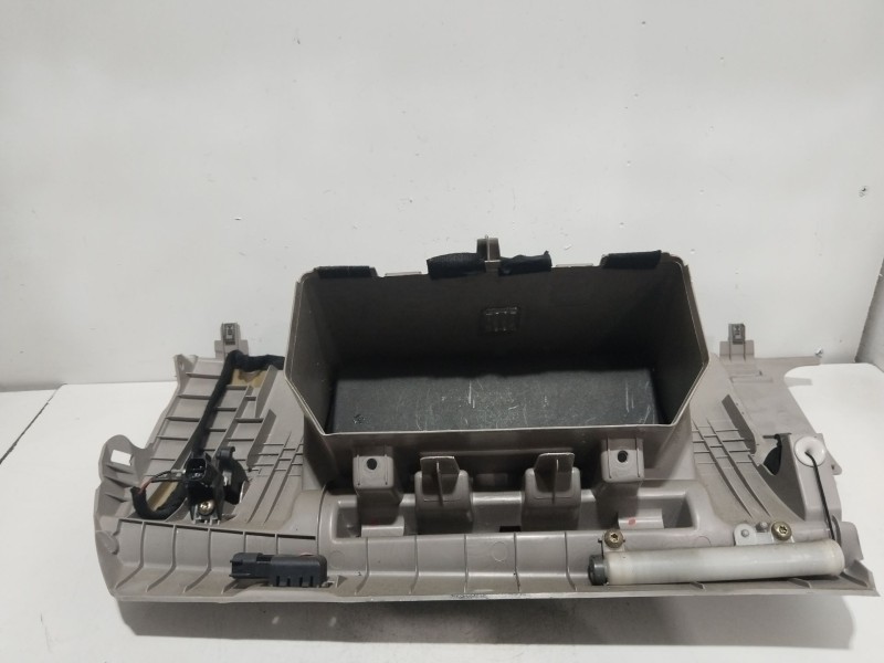 Recambio de guantera para volvo s40 ii (544) 2.0 d referencia OEM IAM 8626141  