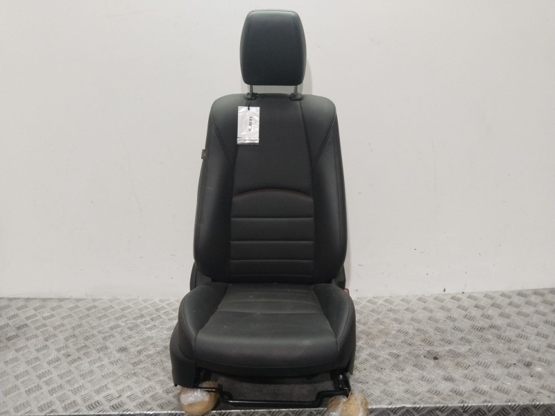 Recambio de asiento delantero derecho para mazda cx-3 center-line referencia OEM IAM DN3M57100A  