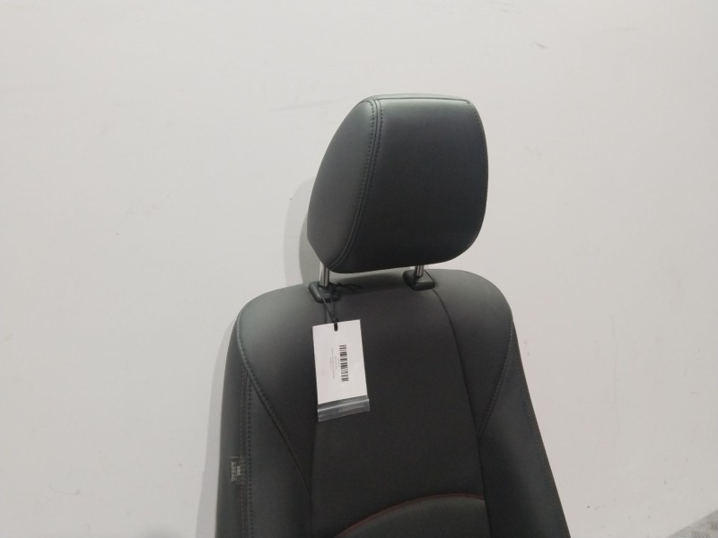 Recambio de asiento delantero derecho para mazda cx-3 center-line referencia OEM IAM DN3M57100A  