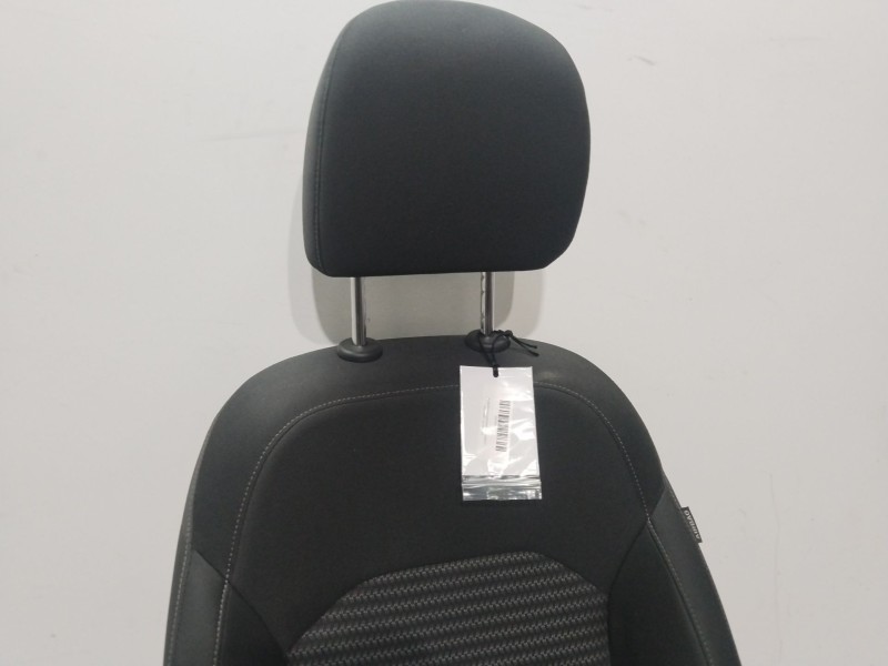 Recambio de asiento delantero izquierdo para kia ceed tourer (cd) 1.6 crdi 136 referencia OEM IAM   