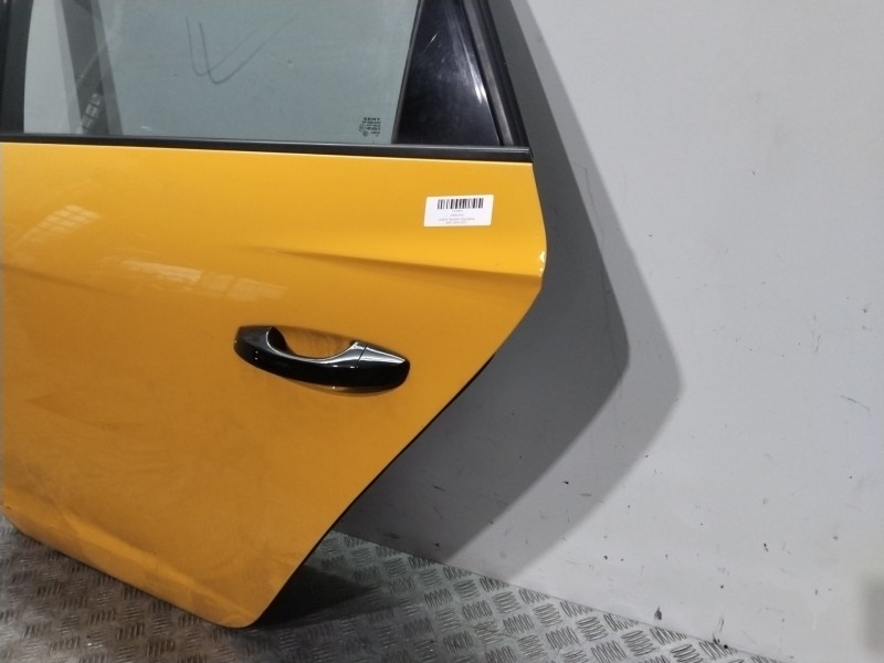 Recambio de puerta trasera izquierda para seat leon (5f1) 1.4 tgi referencia OEM IAM 5F9833055  AMARILLO