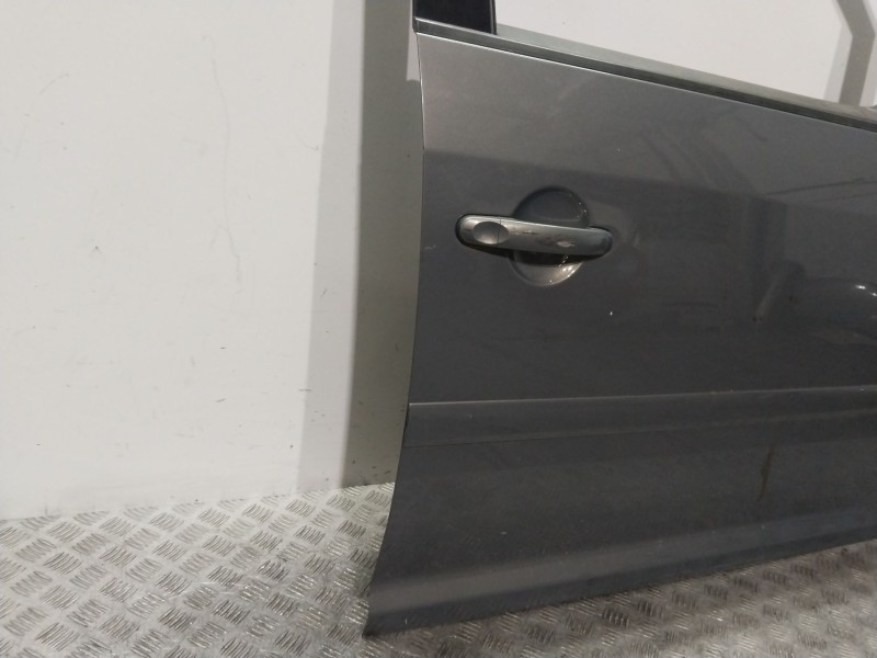 Recambio de puerta delantera derecha para volkswagen touran (1t1, 1t2) 2.0 tdi referencia OEM IAM 1T0831056AB  