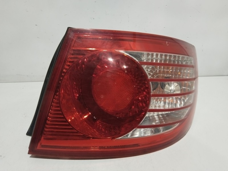 Recambio de piloto trasero derecho para hyundai elantra (xd) 2.0 crdi comfort (5-ptas.) referencia OEM IAM 924022D7  