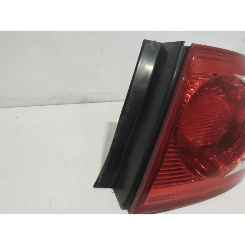 Recambio de piloto trasero derecho para hyundai elantra (xd) 2.0 crdi comfort (5-ptas.) referencia OEM IAM 924022D7  