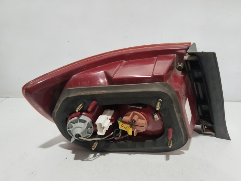 Recambio de piloto trasero derecho para hyundai elantra (xd) 2.0 crdi comfort (5-ptas.) referencia OEM IAM 924022D7  