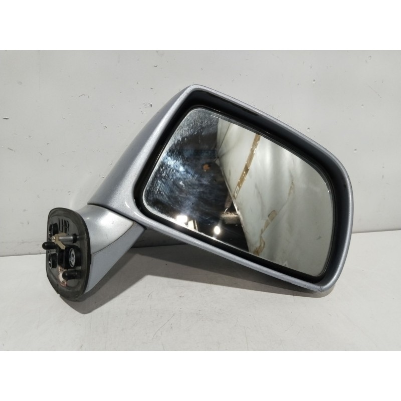 Recambio de retrovisor derecho para hyundai trajet (fo) 2.0 gls referencia OEM IAM E4012134  