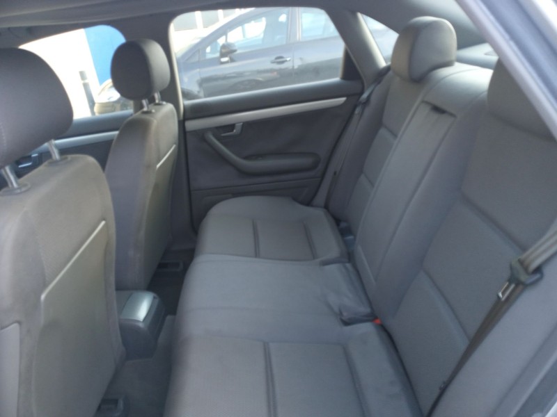 audi a4 b6 (8e2) del año 2001