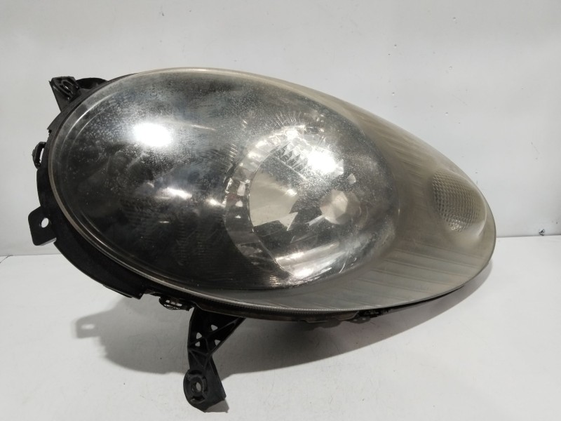 Recambio de faro izquierdo para nissan micra iii (k12) 1.5 dci referencia OEM IAM 26060AX700  26060BC505