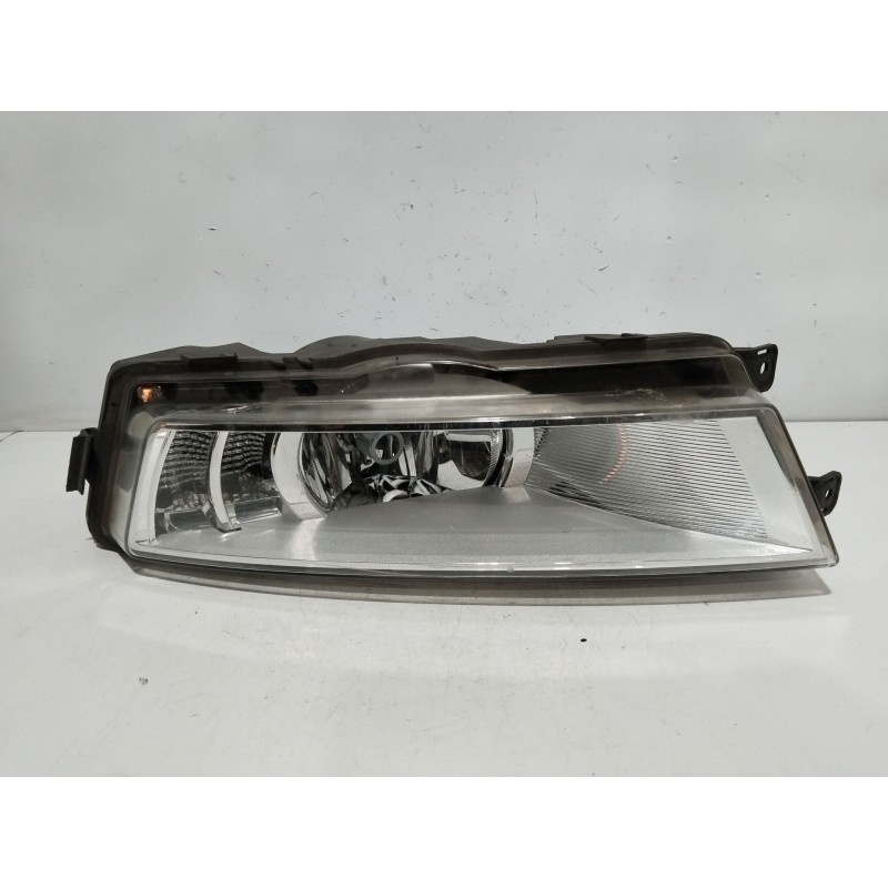 Recambio de faro antiniebla izquierdo para skoda rapid (nh3, nk3, nk6) 1.6 tdi referencia OEM IAM 5JA941699B  